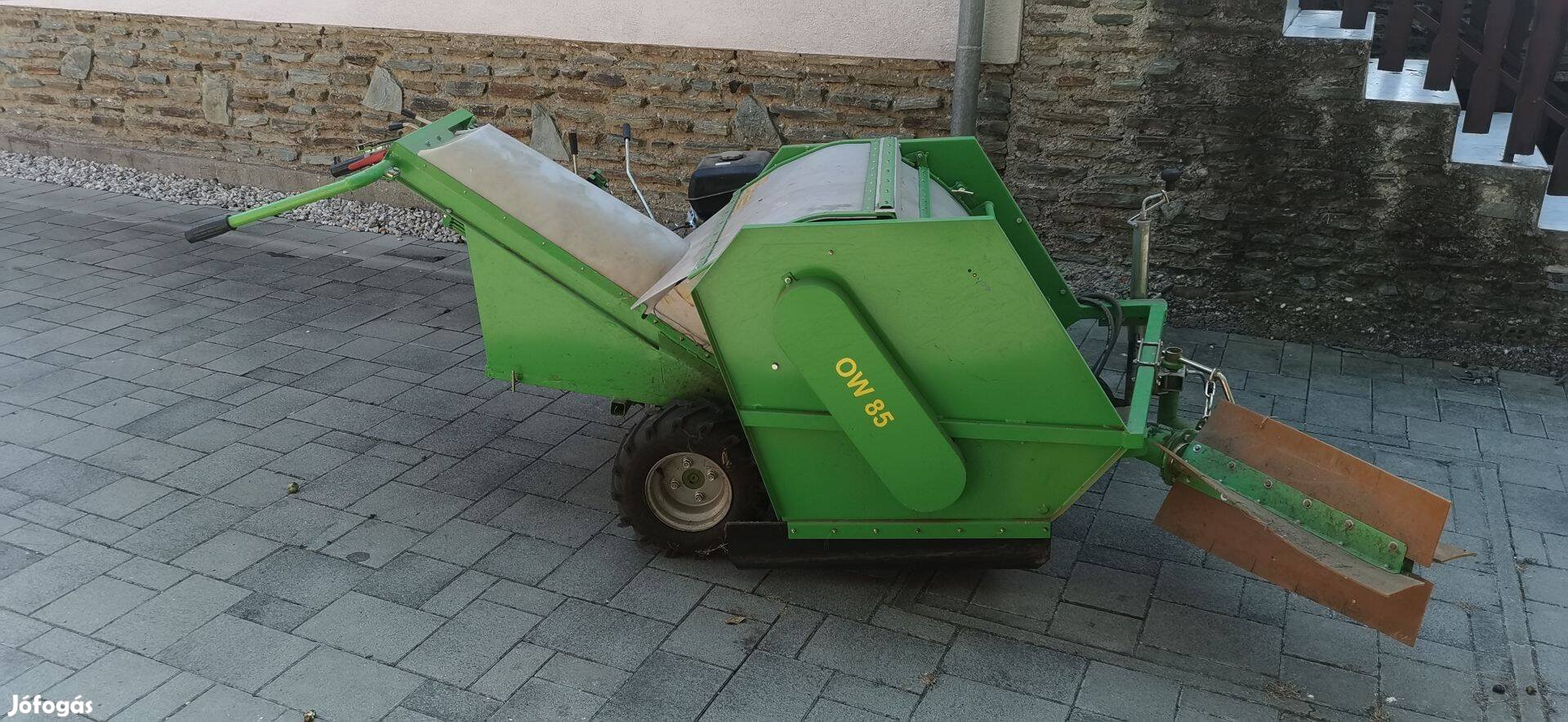 Gyümölcsszedő eladó!