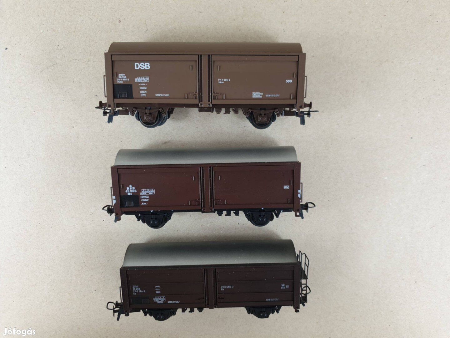 H0 DSB Zárt Tehervagon Vagon 3 db Egyben N51