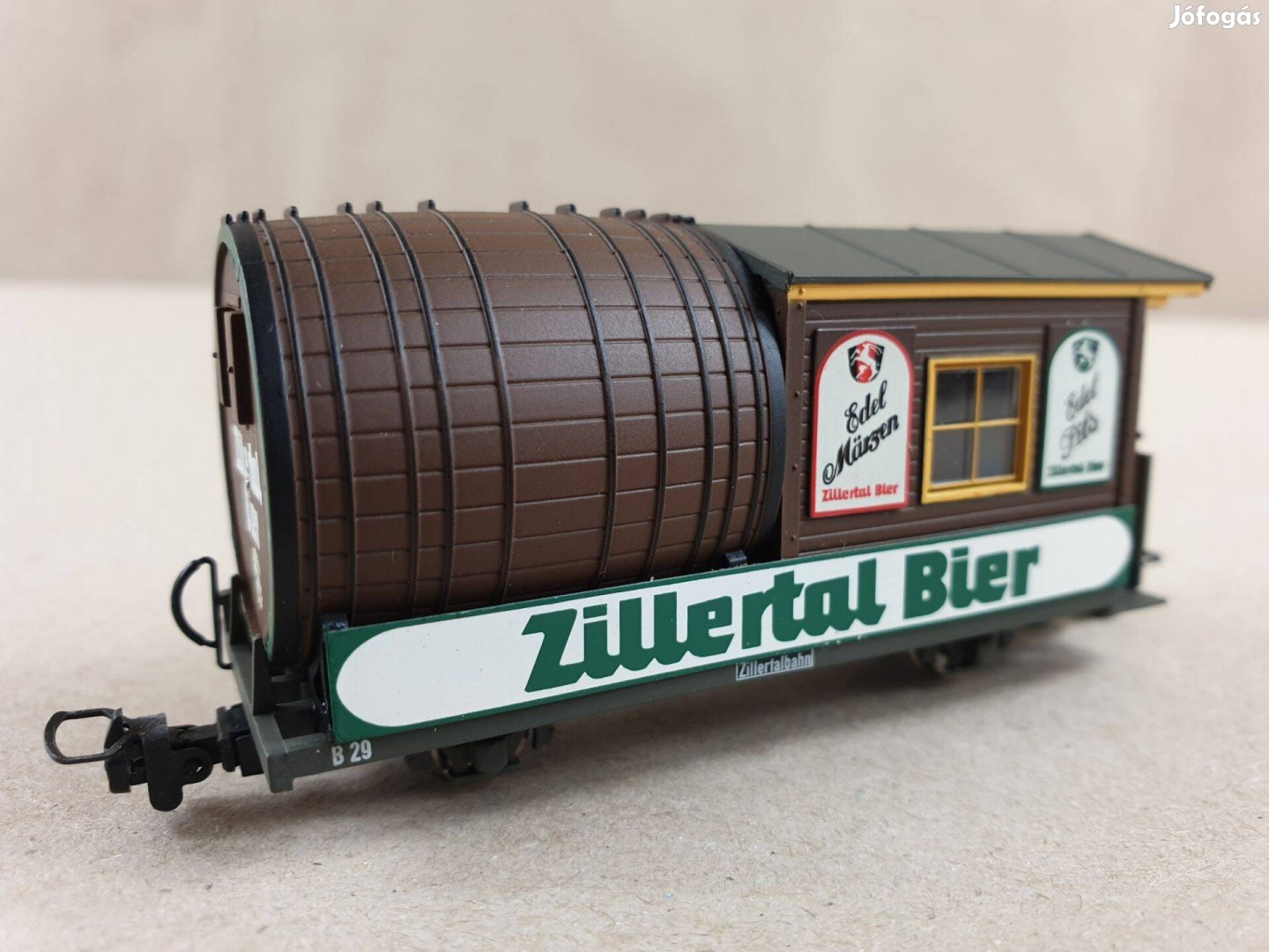 H0e Liliput L378000 Zillertalbahn - Bier Hordós Kocsi - Vagon