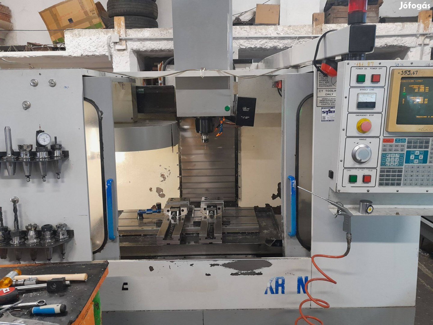 HAAS VF2 használt +1 HAAS VF2 donor CNC gép