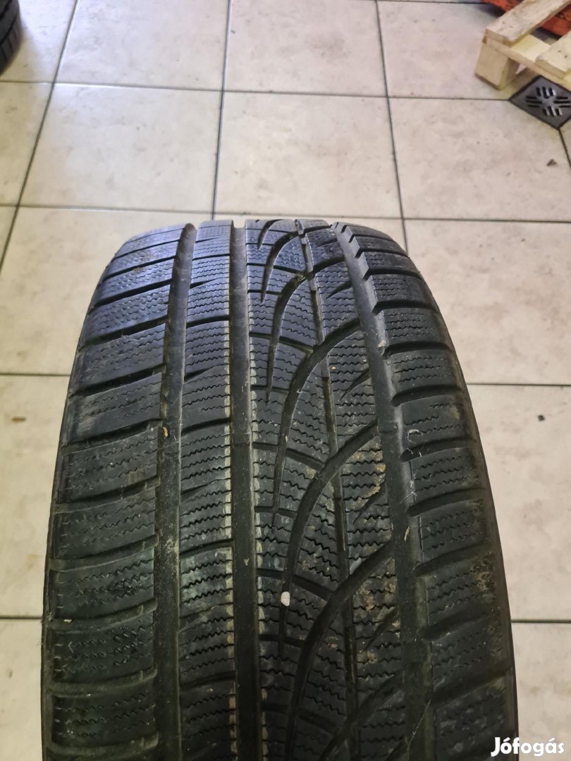 HANKOOK WINTER ICEPT EVO 245/45R18 100V 6MM (HASZNÁLT) V  100  |