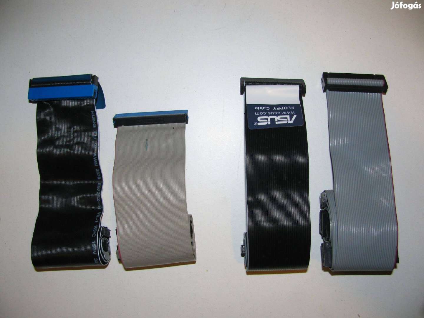 HDD és Floppy szalagkábelek