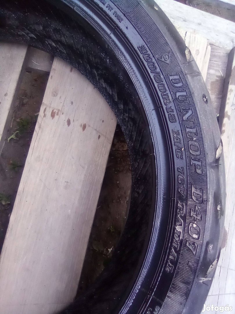 HD 200/50 R18.Dunlop D 407.motorgumi eladó
