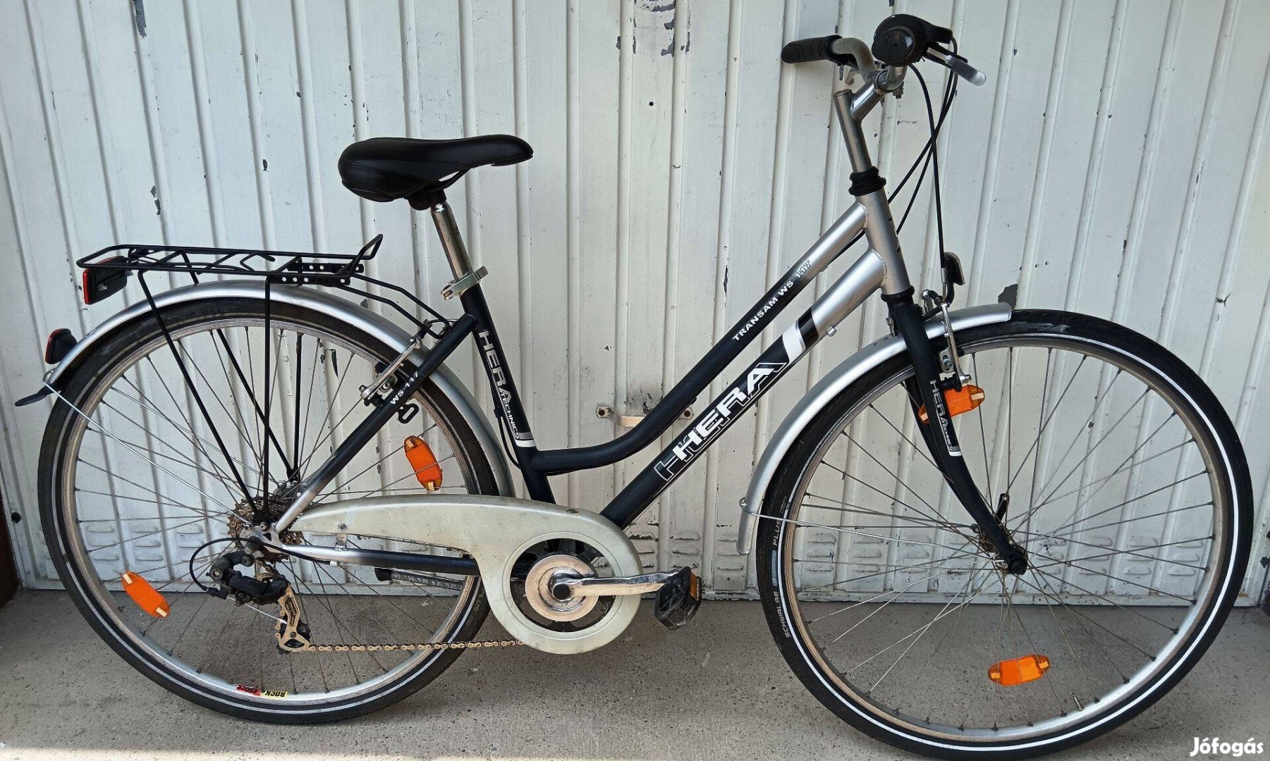 HERA 28" női városi kerékpár eladó. S-es