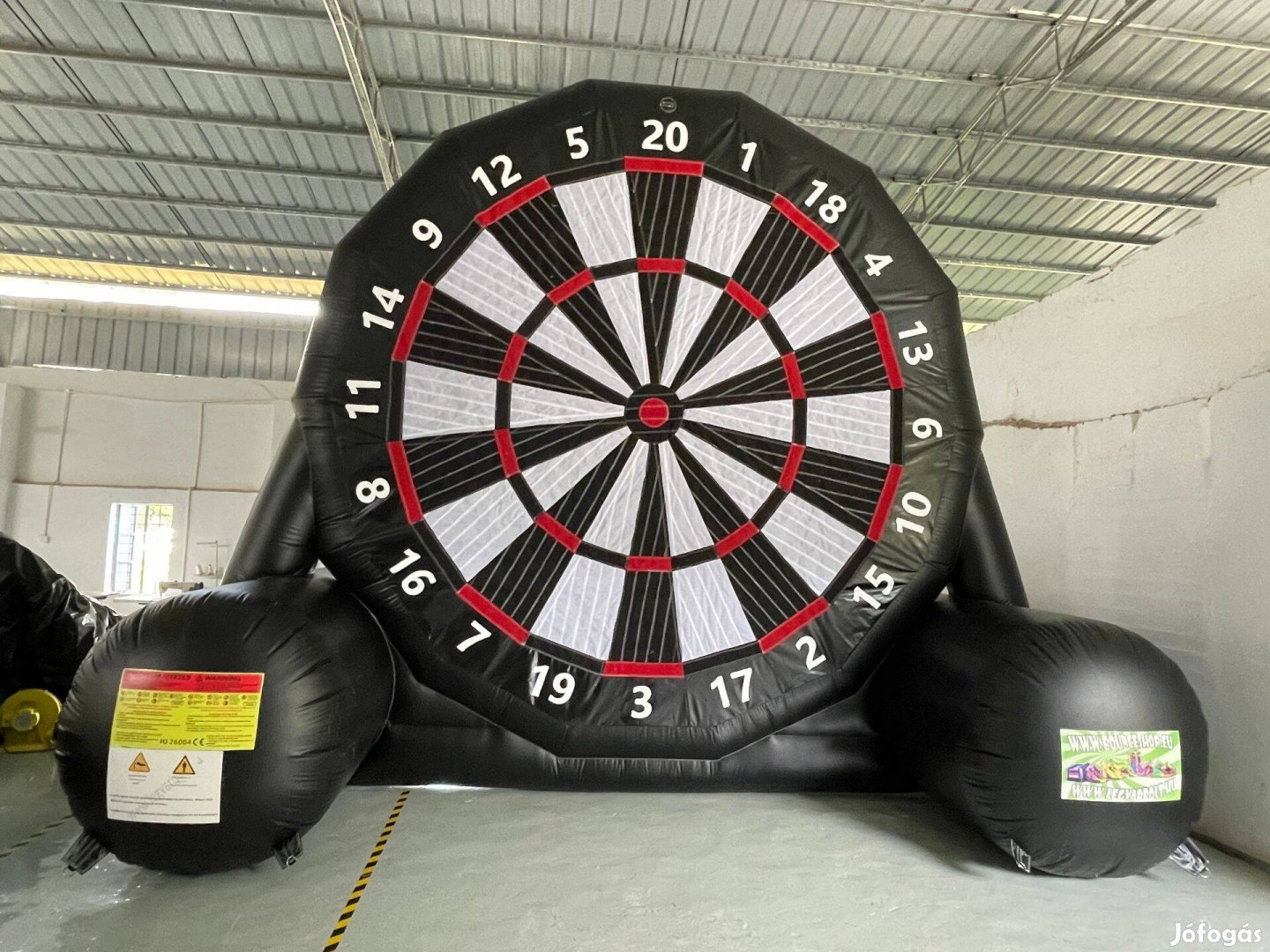 HJ30 Óriás darts fekete légvár ugrálóvár