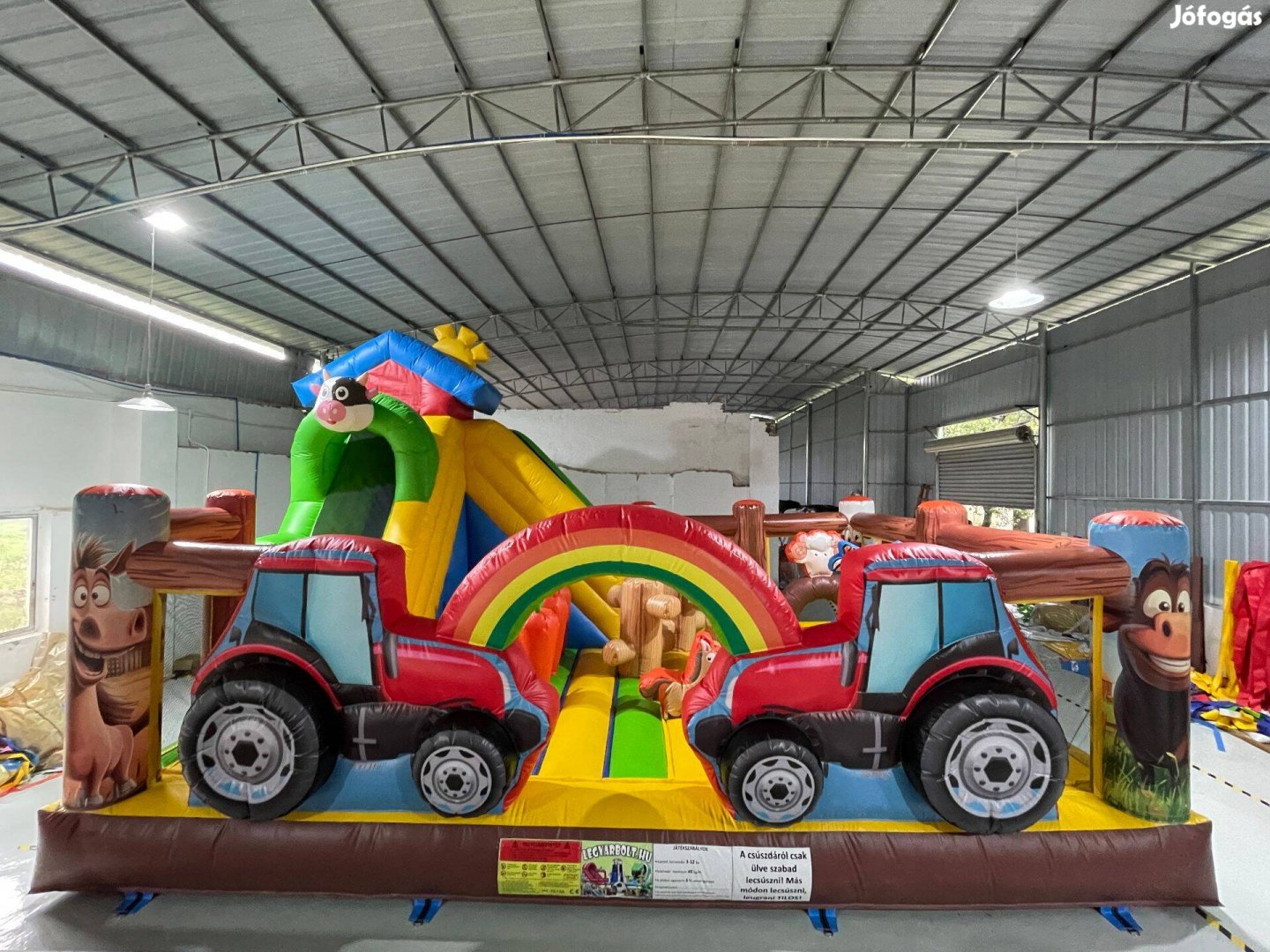 HJ50 Farm park csúszdás, akadályos játékpark légvár