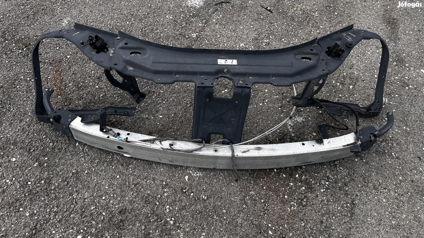 HOMLOKFAL W251 R-KLASSE eladó