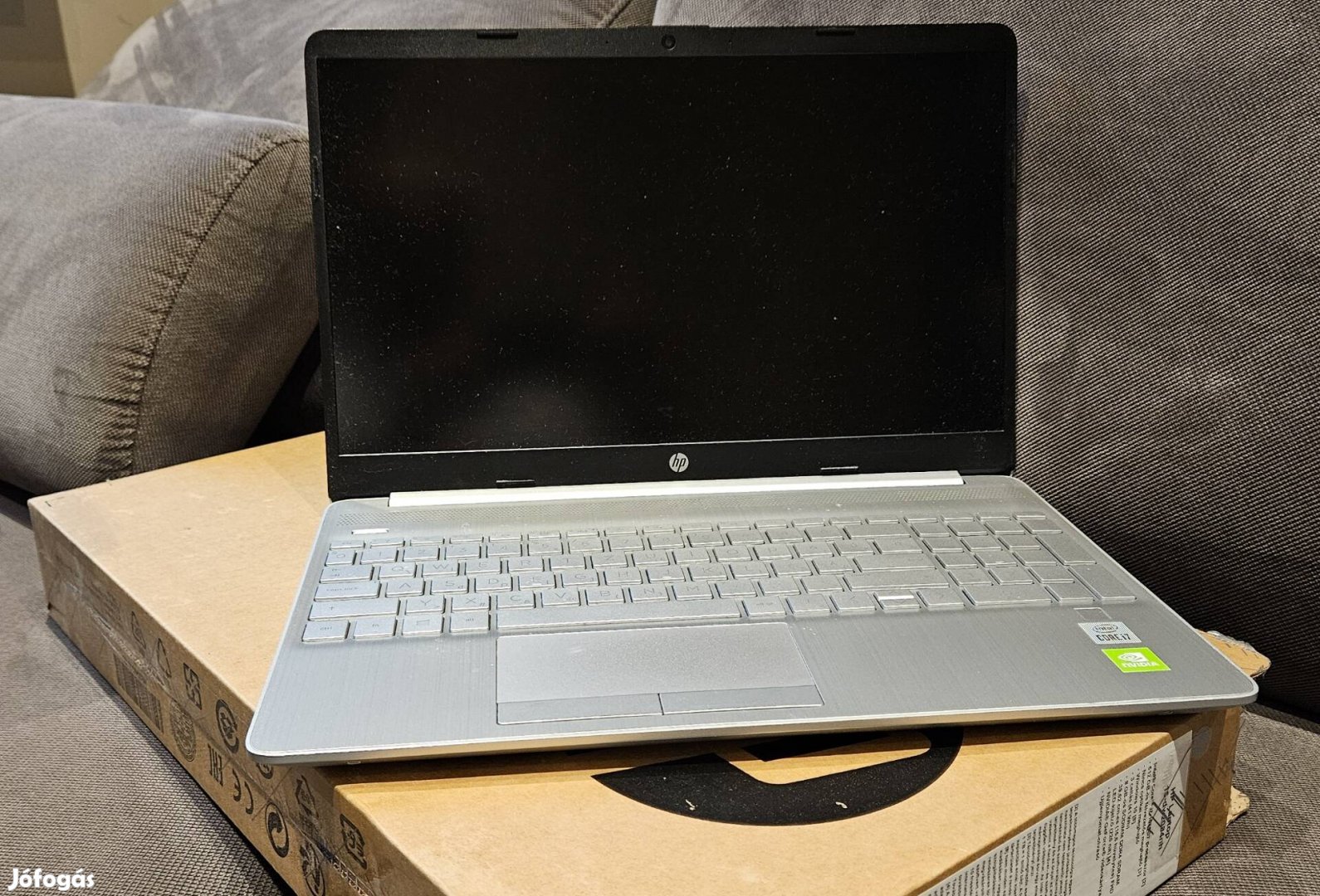 HP 15-dw2004nh használt laptop