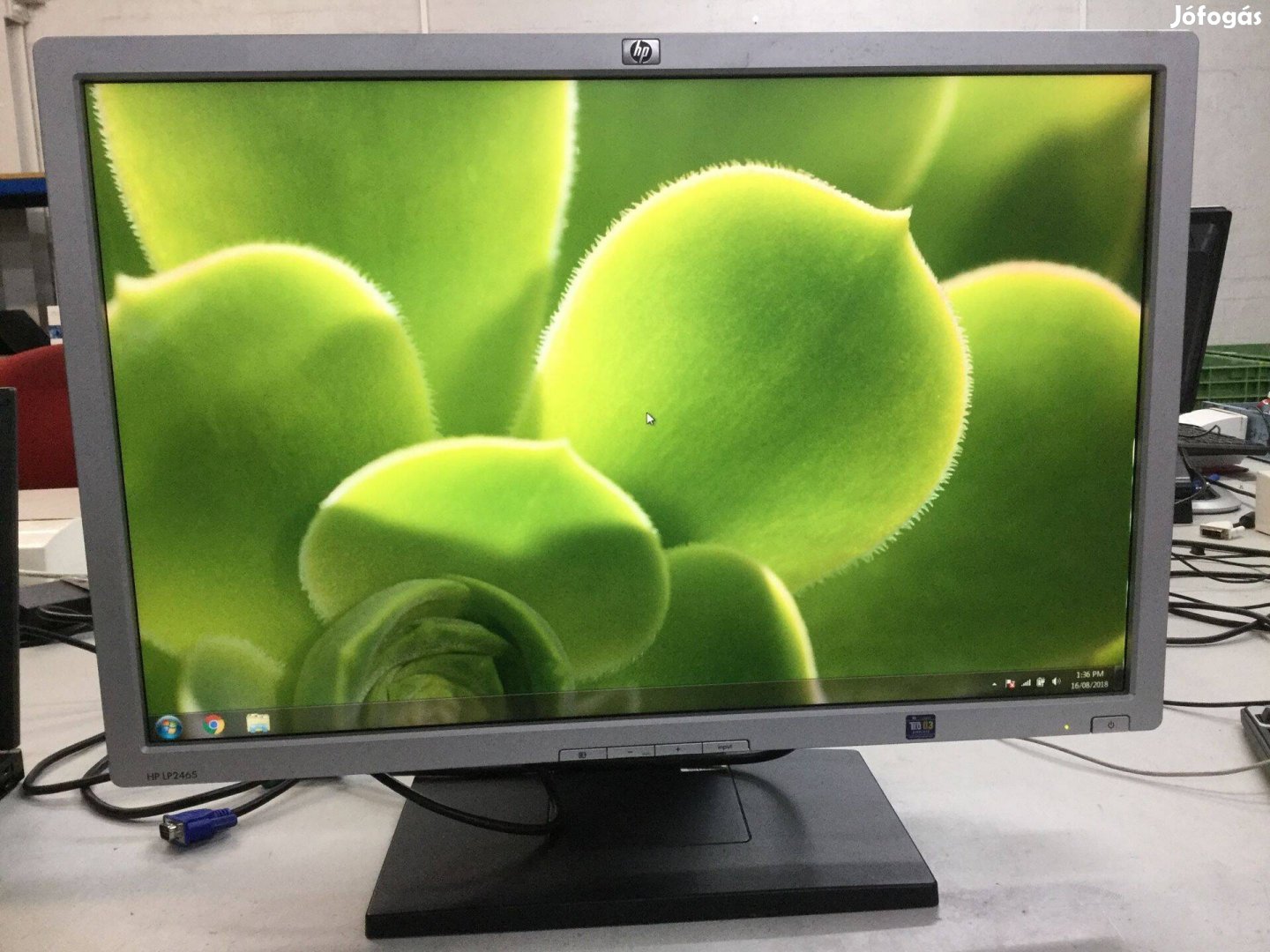 HP 24"-os TFT monitor újszerű állapotban eladó