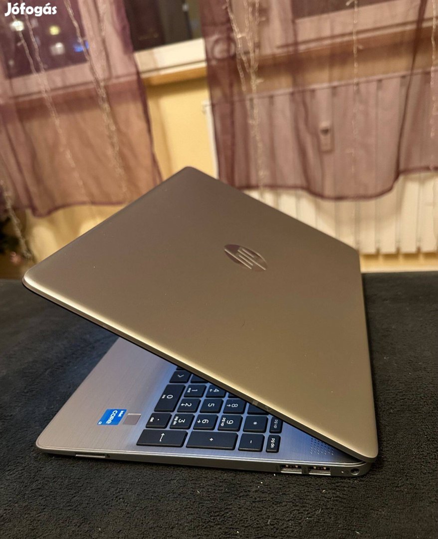 HP 250 G9 Laptop