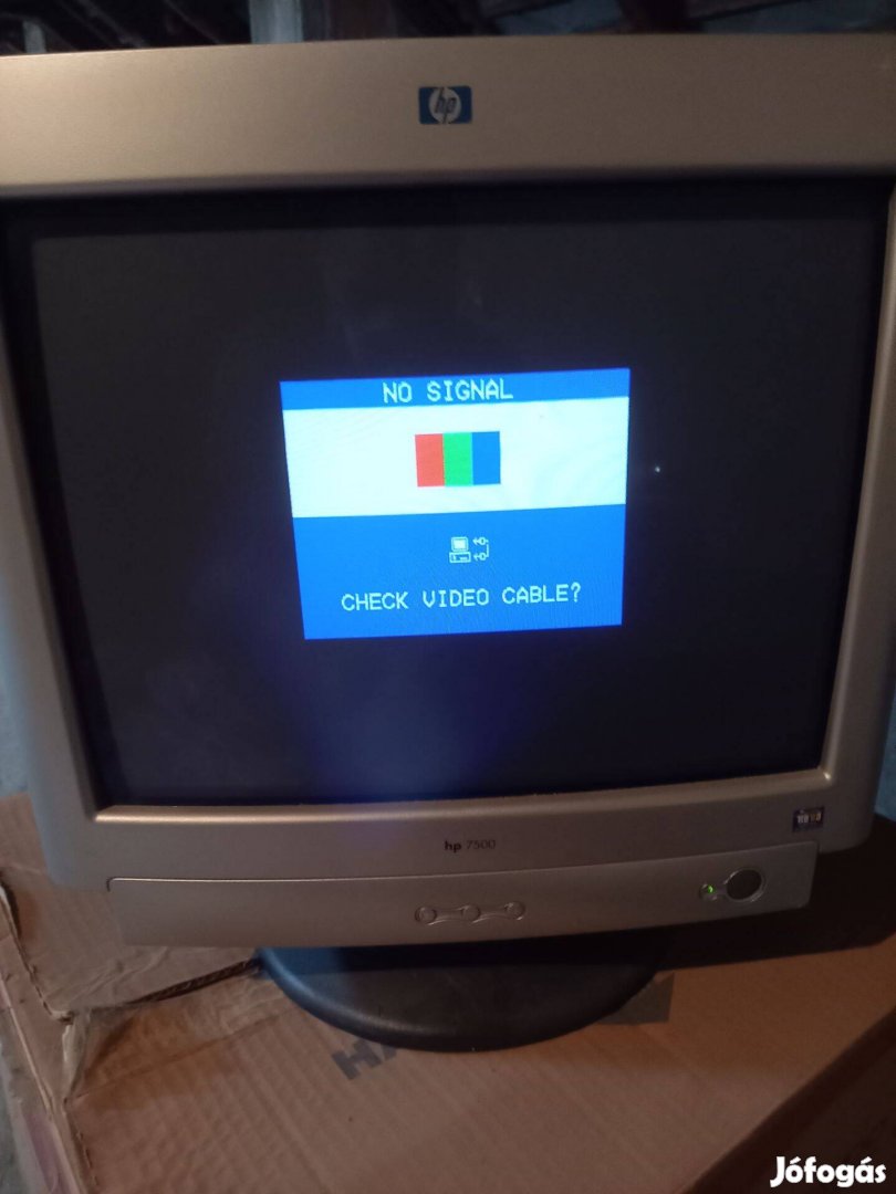 HP Compaq S7500 retro crt monitor