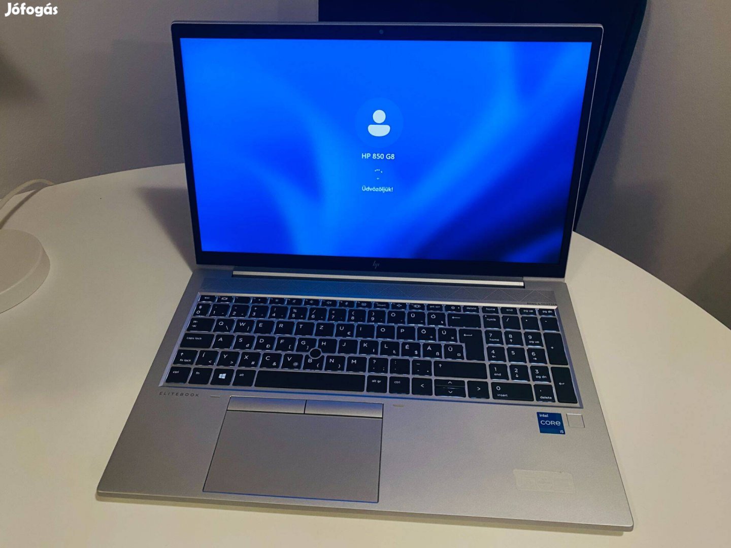 HP Elitebook 850 G8 i5-1135G7 16GB RAM 512GB SSD világító bill