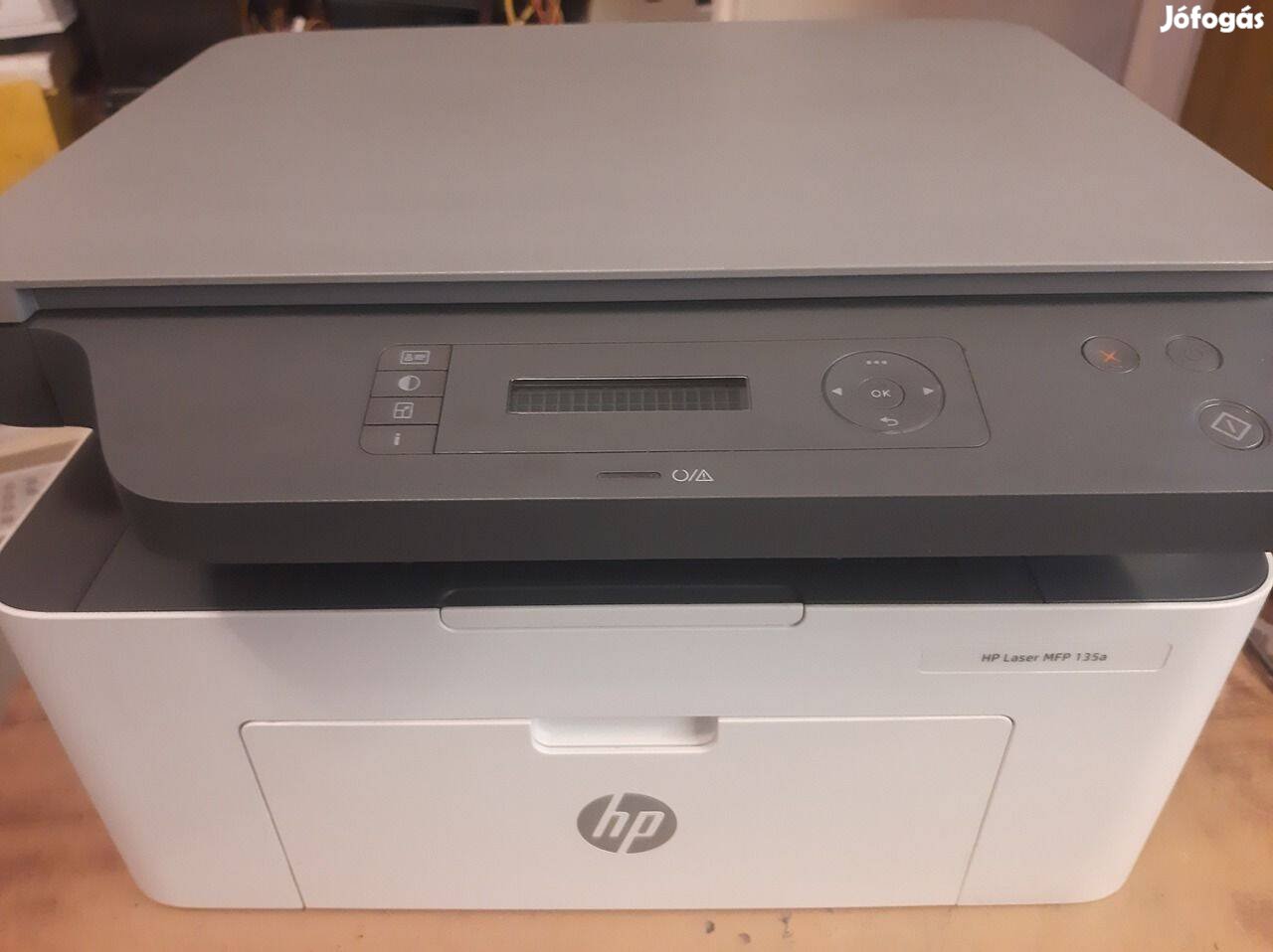 HP LJ MFP 135a fekete - fehér lézer nyomtató - másoló - szkenner