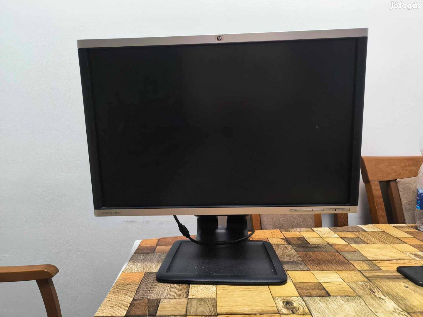 HP Monitor 24 inch - kitűnő állapotban