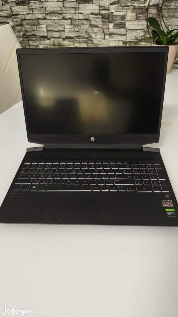 HP Pavilion Gaming LaptopNotebook Rysen5 16GB ram 1TB Nvme