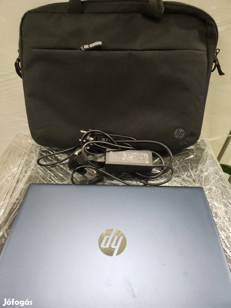 HP Pavilion Laptop+táska eladó!
