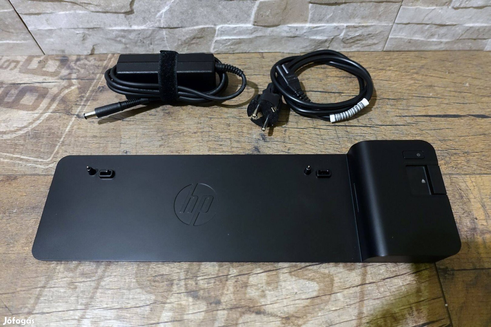 HP Ultraslim dokkoló, 65W töltővel