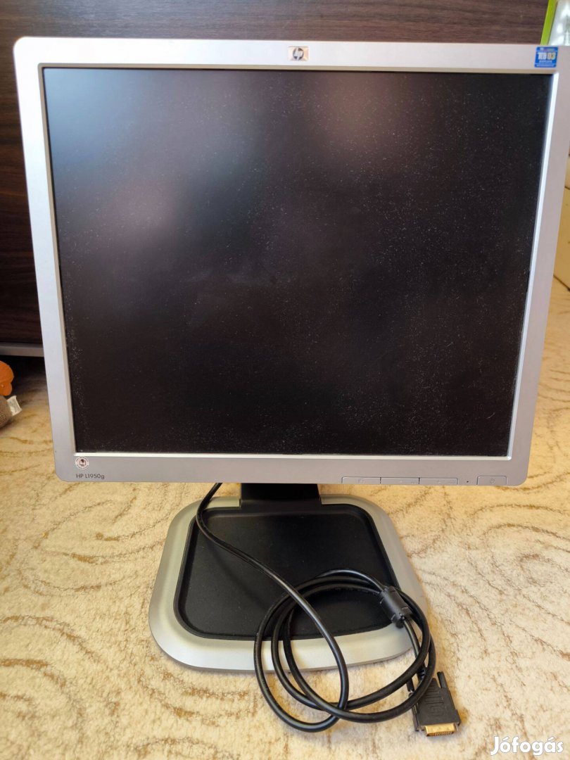 HP monitor 19 inch