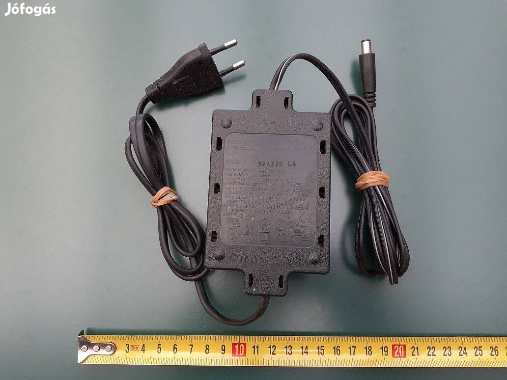 HP tápegység adapter C2176A típus