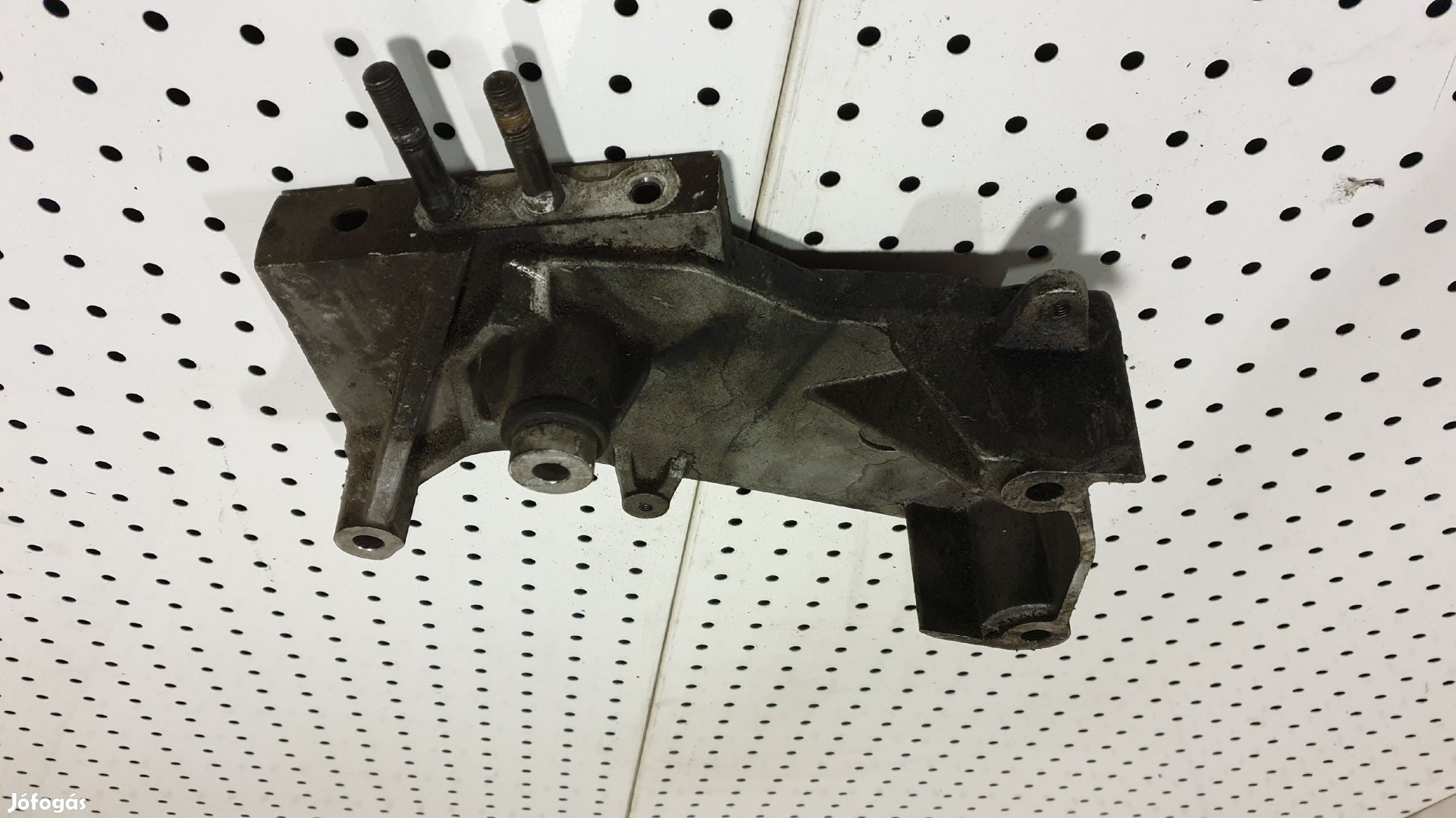 HYUNDAI ELANTRA BRACKET-ENGINE SUPPORT eladó