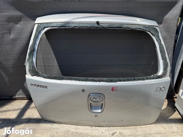 HYUNDAI I10 CSOMAGTÉRAJTÓ SÉRÜLT eladó