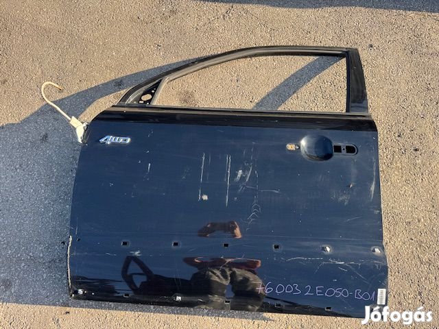 HYUNDAI TUCSON AJTÓ BONTOTT eladó