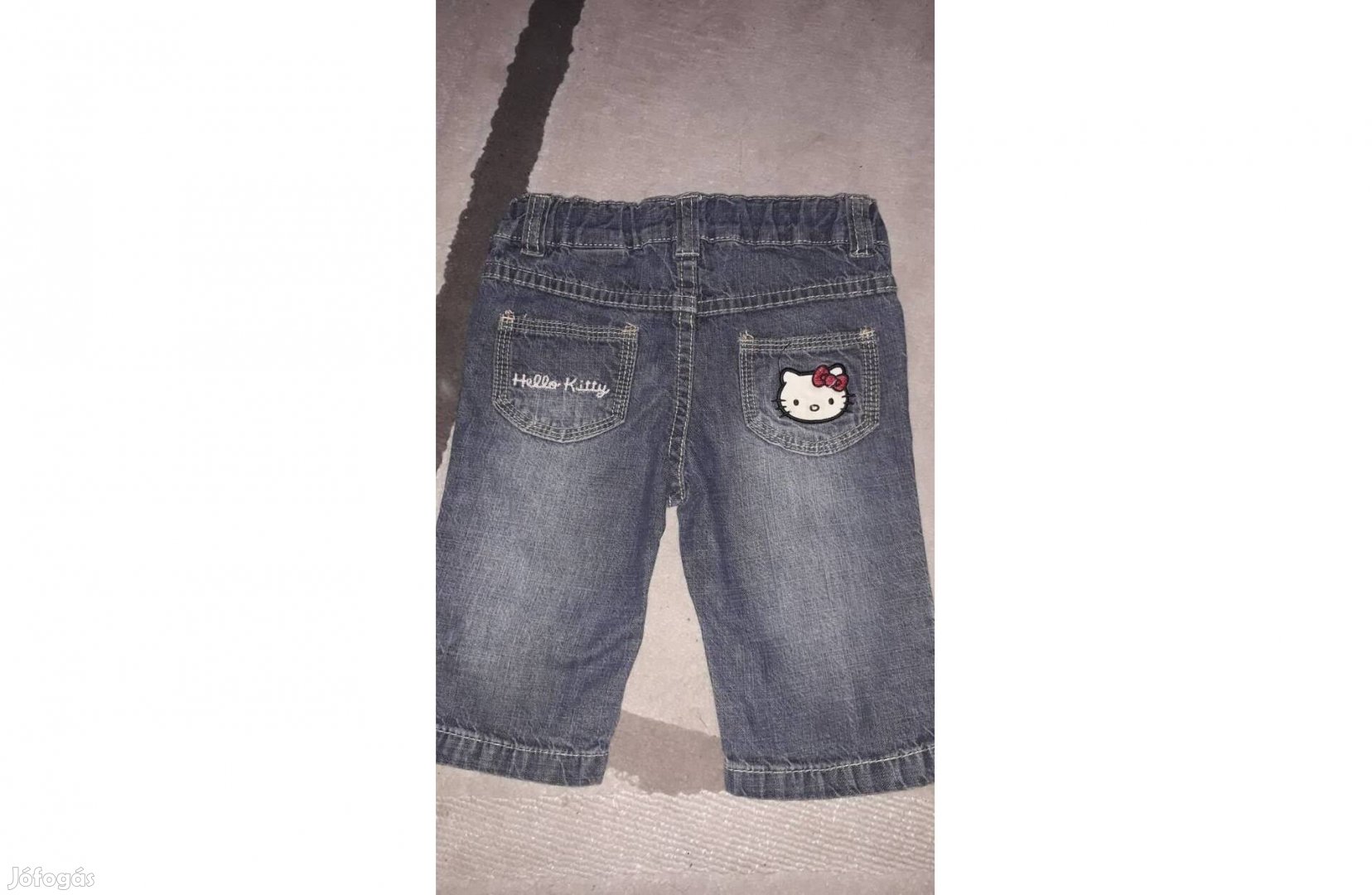 H&M Hello Kitty farmer kislány rövid nadrág újszerű állapot 4 év