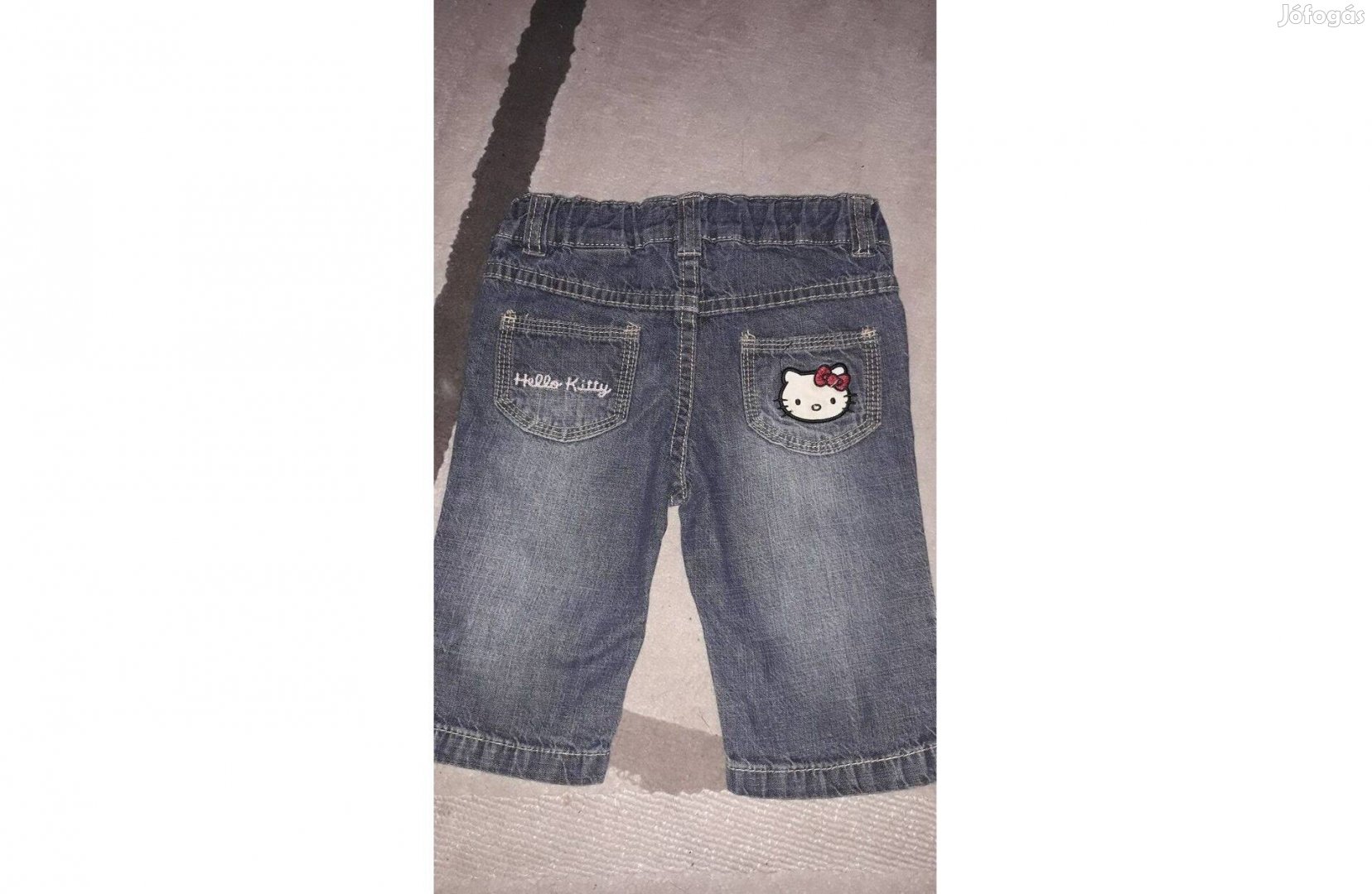 H&M Hello Kitty kislány farmer 4 év rövid nadrág újszerű állapot