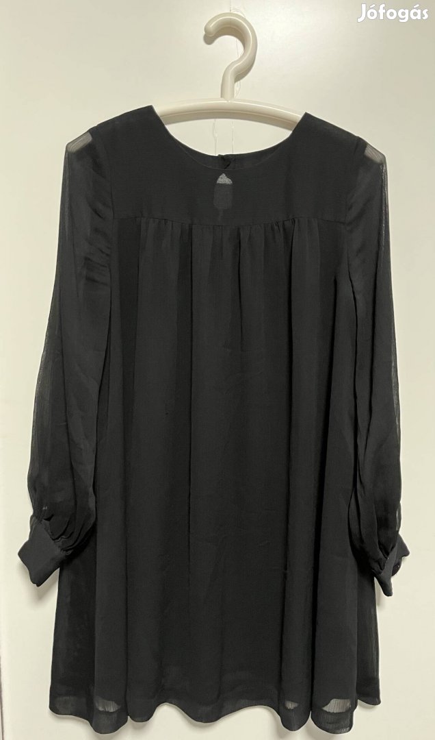 HM fekete egyberuha