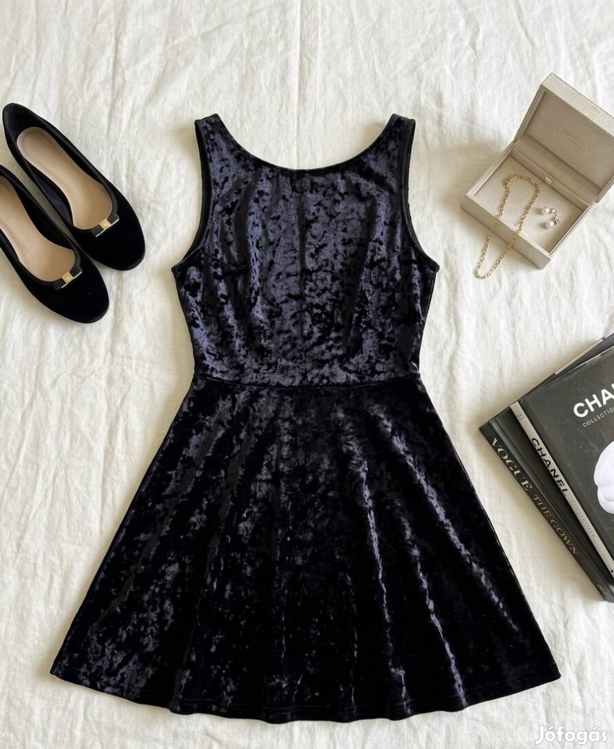 HM fekete kis ruha M méret