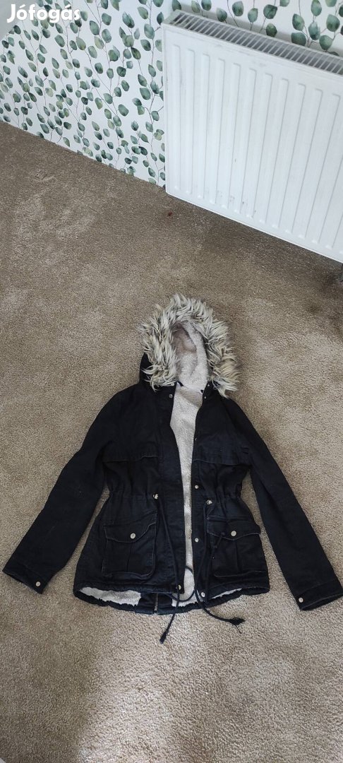 H&M fekete női kapucnis télikabát 