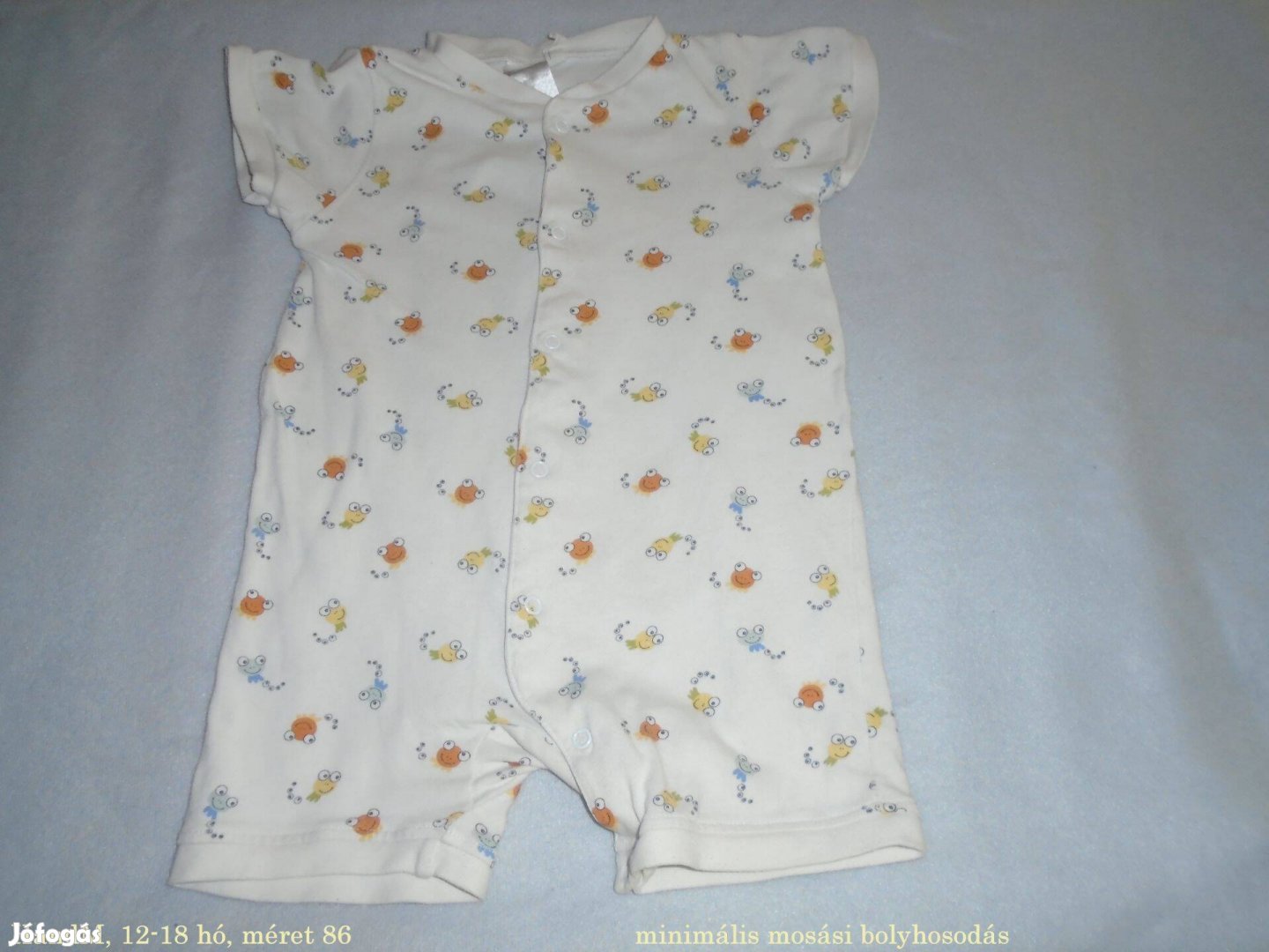H&M mintás fehér napozó 12-18 hó (méret 86)