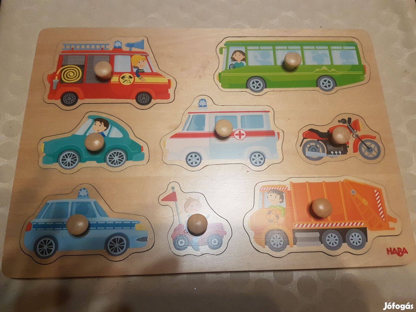 Haba Fa betétes puzzle Autós