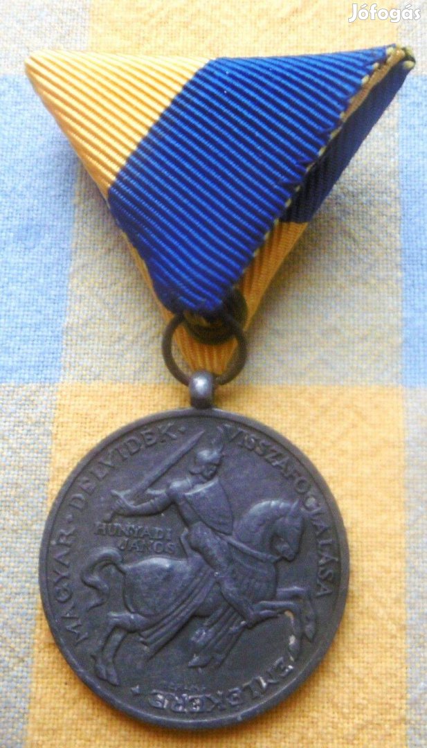 Háborús kitüntetés Délvidék hadiszalaggal T1