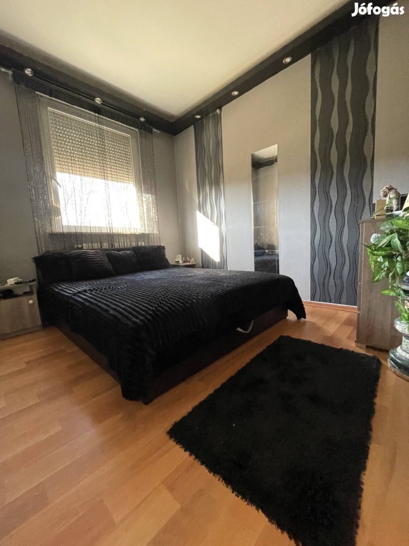 Hajdúsámson, Sámsonkert téglaépítésű sorház, 3 szoba, 50 m