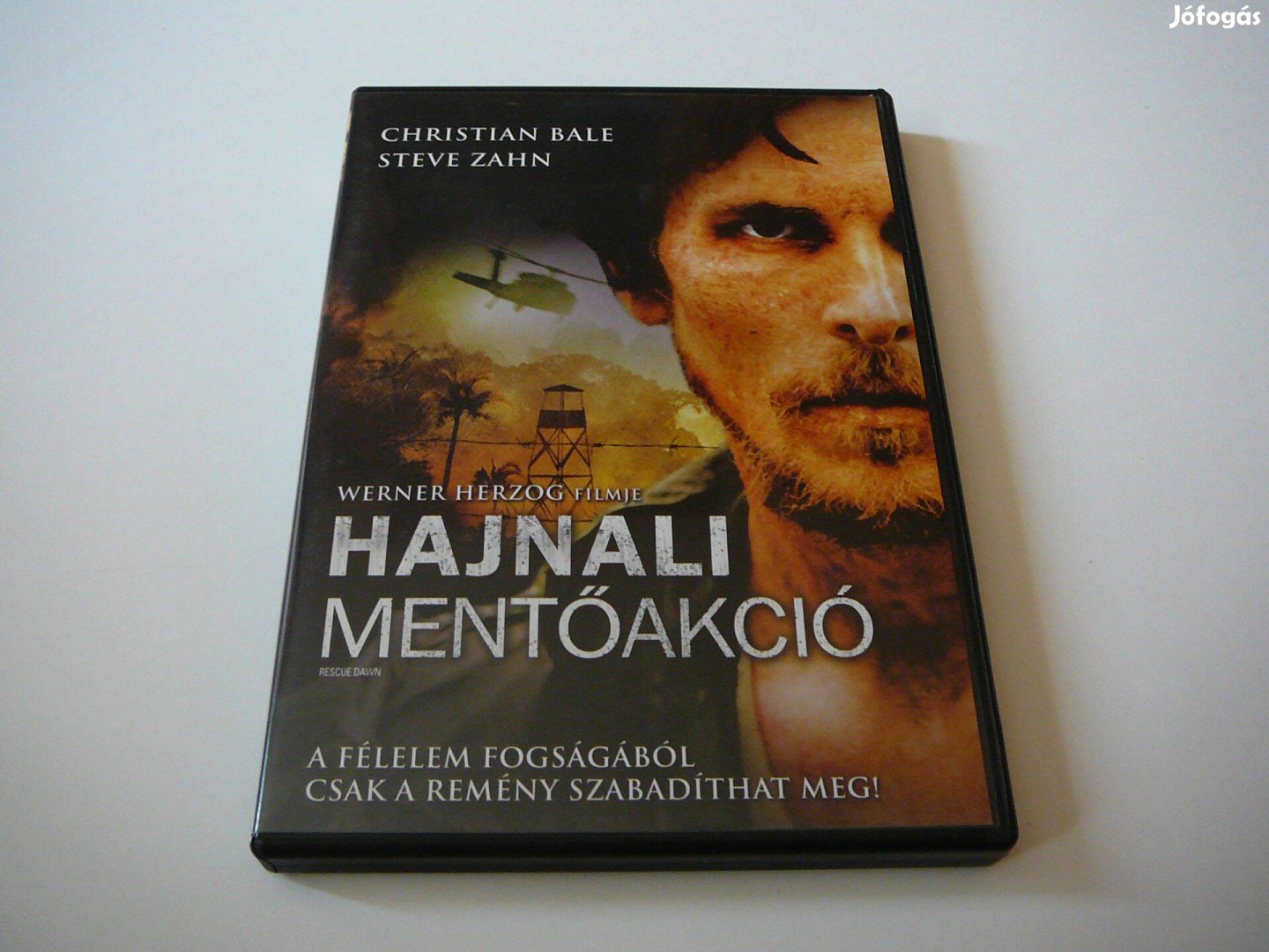 Hajnali mentőakció - Christian Bale DVD Film - Szinkronos!