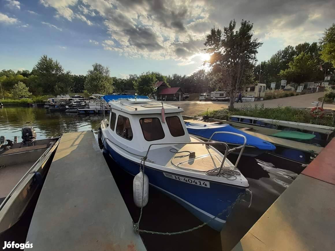 Hajóleveles hajó lakóhajó