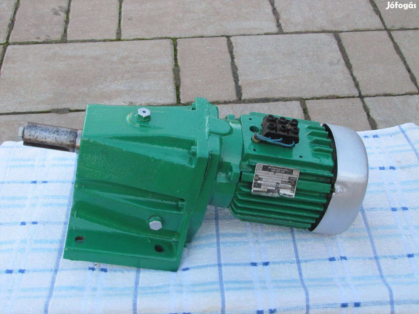 Hajtóműves motor 3 fázisú