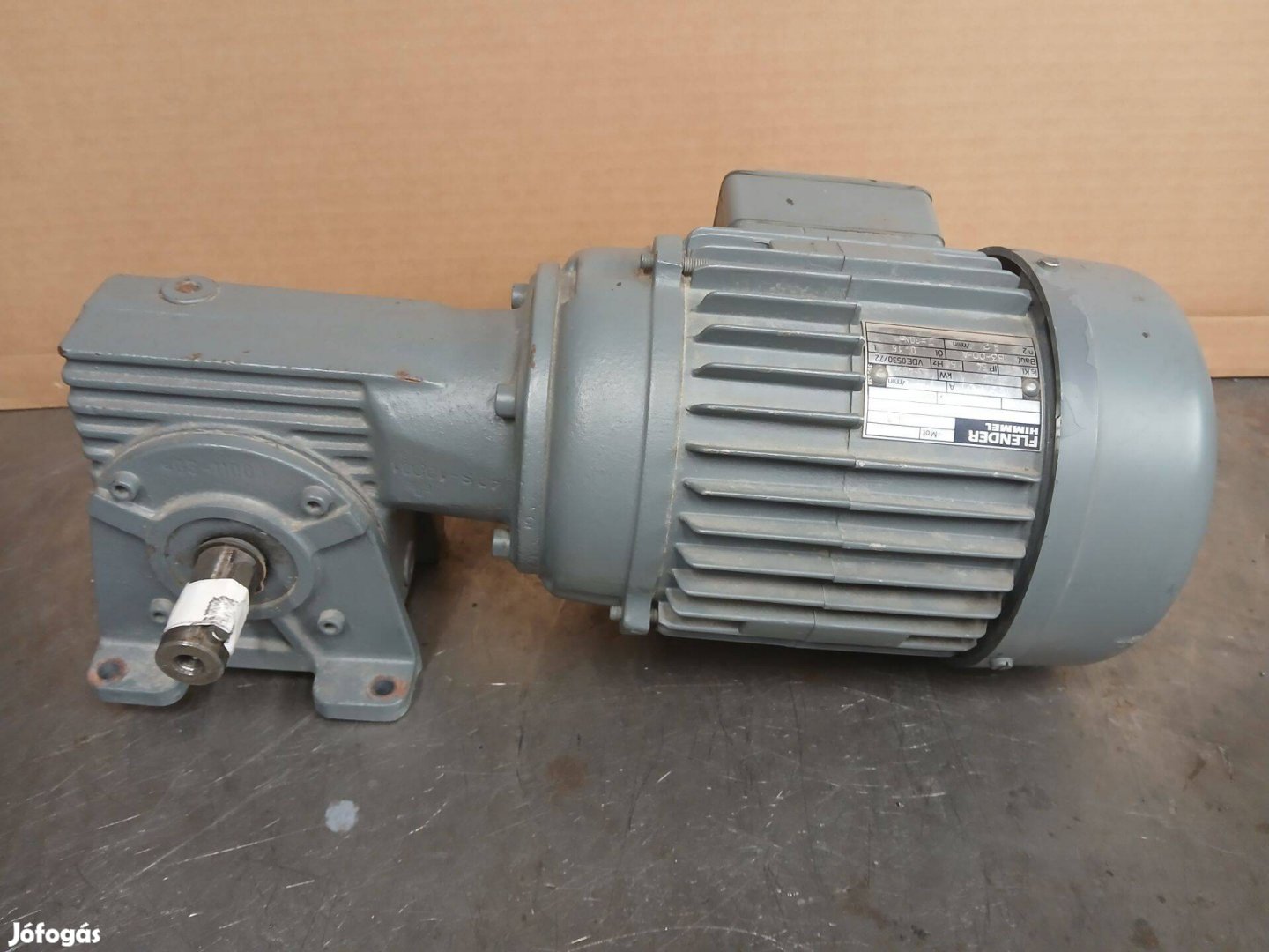 Hajtóműves villanymotor