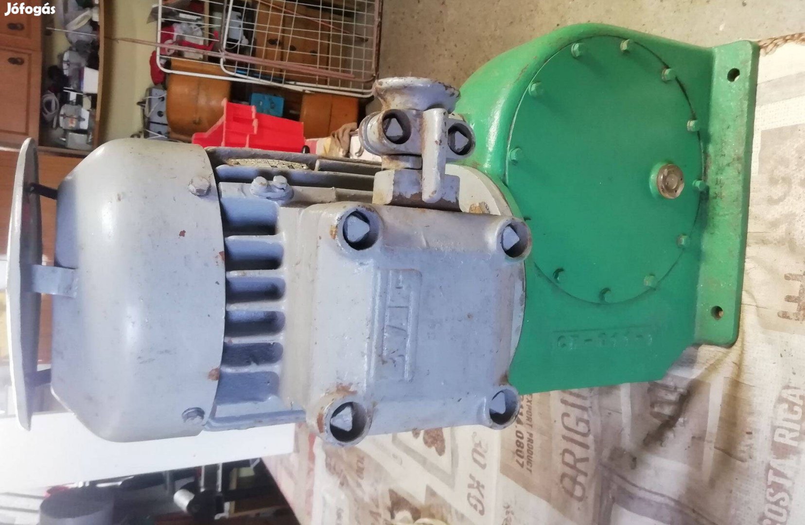 Hajtóműves villanymotor