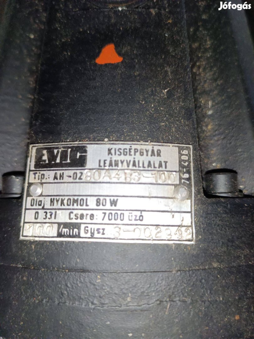 Hajtóműves villanymotor