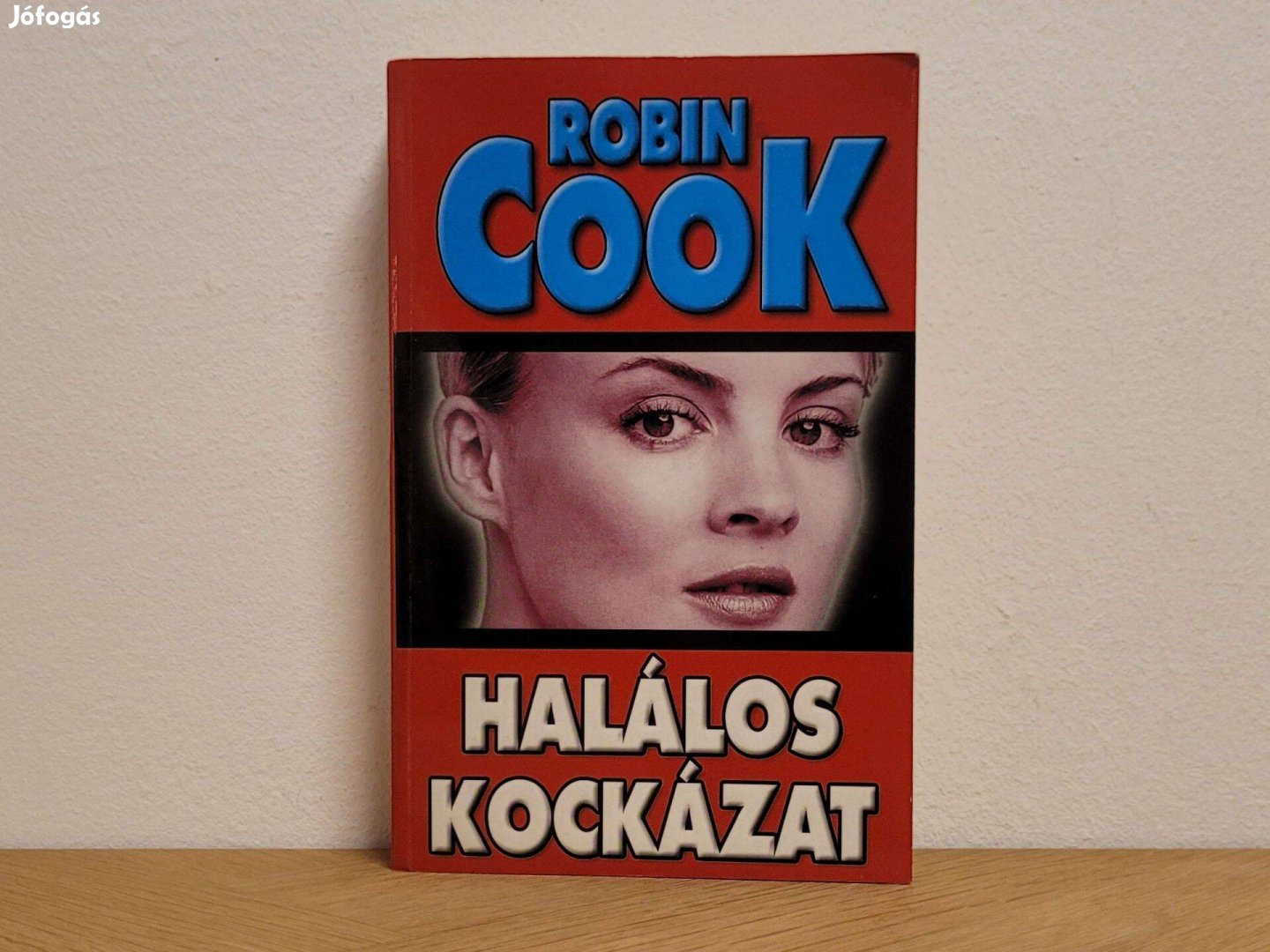 Halálos kockázat - Robin Cook könyv eladó