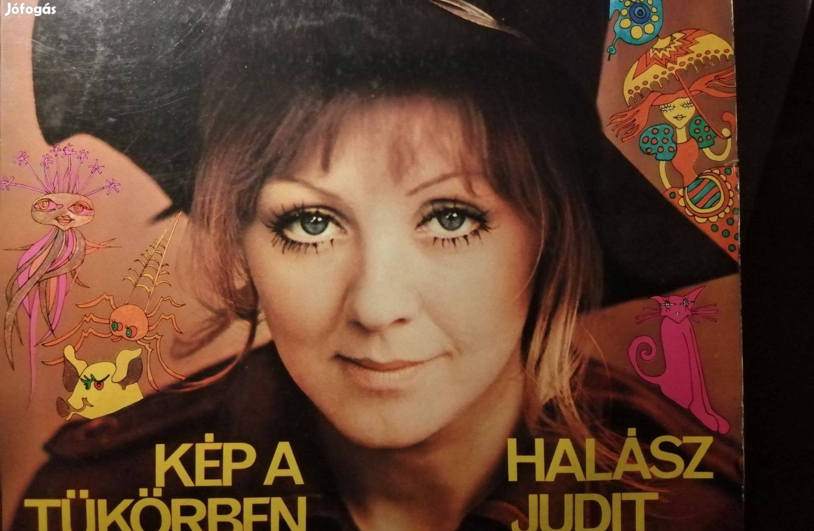 Halász Judit : Kép a tükörben