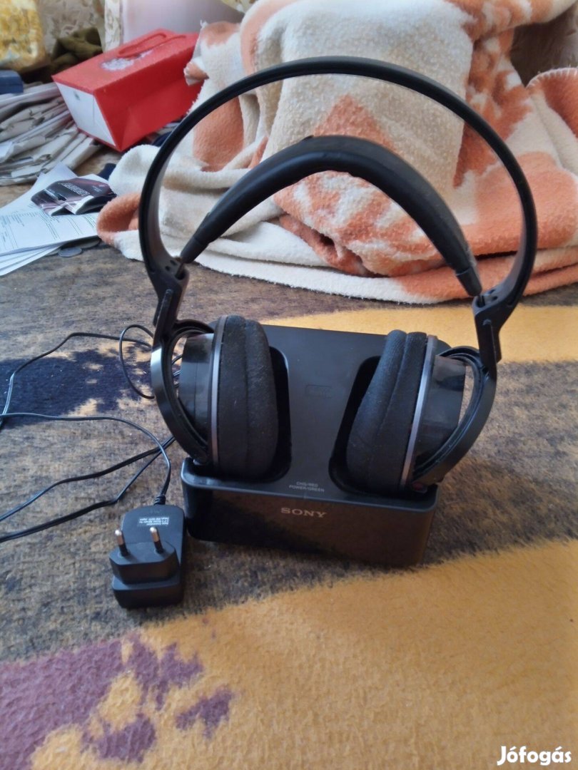 Hallgassa zenéit kiváló minőségű Sony fejhallgatóval!