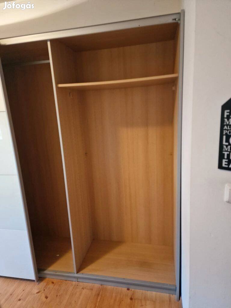 Hálószoba bútor kompletten eladó,jelképes áron!