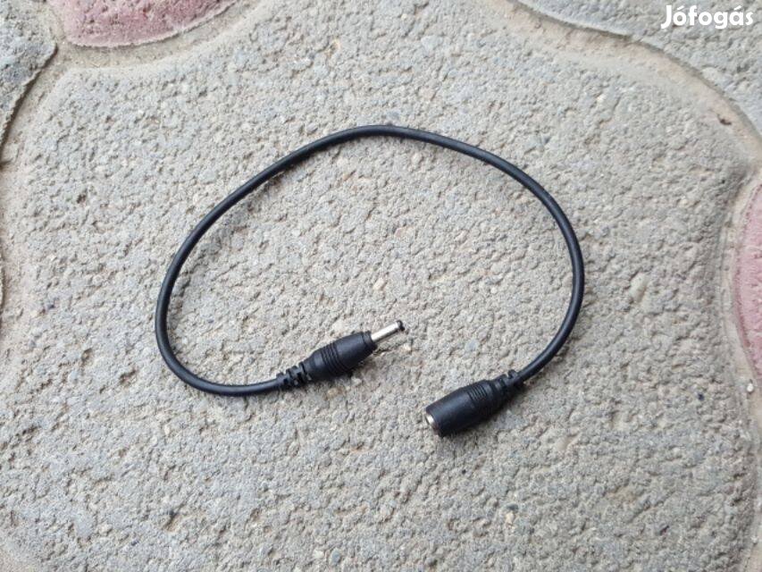 Hálózati adapter toldó kábel vagy másra, a végek mérete