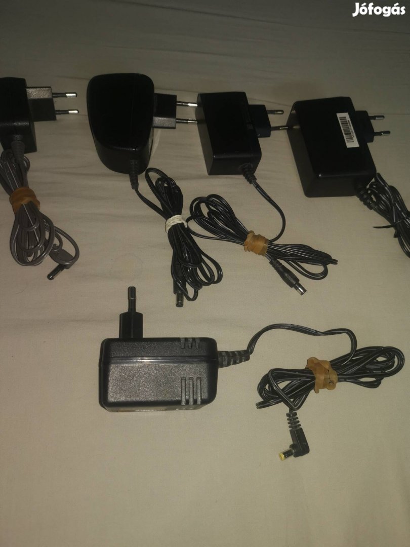 Hálózati adapterek 5db egyben