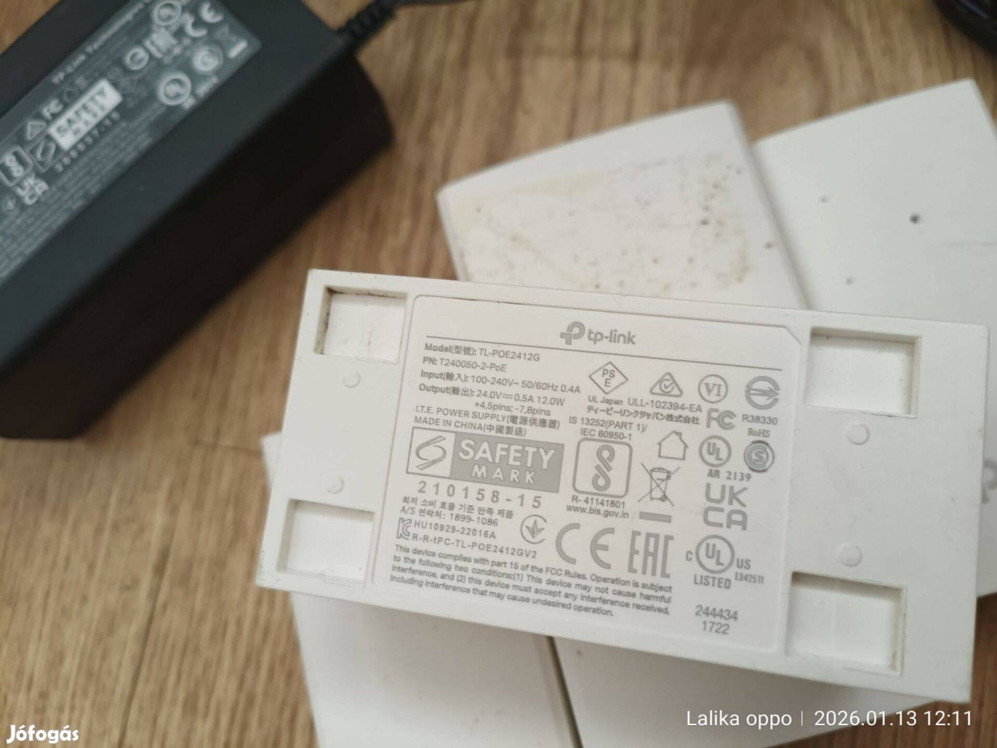 Hálozati csomag egyben eladó. routerek ,tápok .switchek,