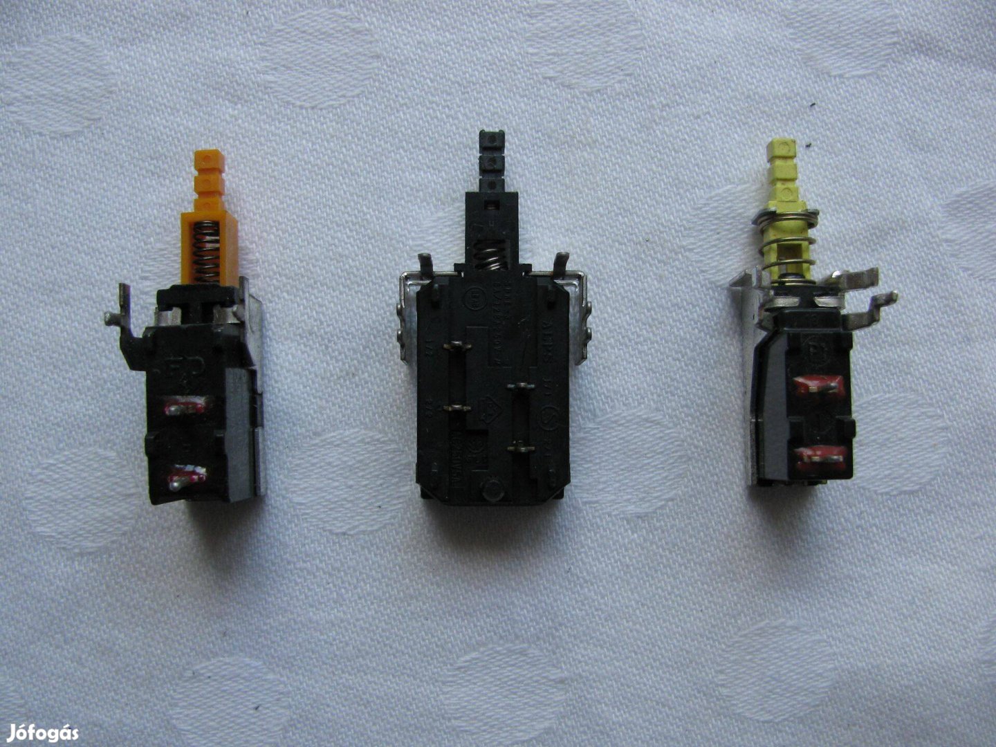 Hálózati kapcsoló