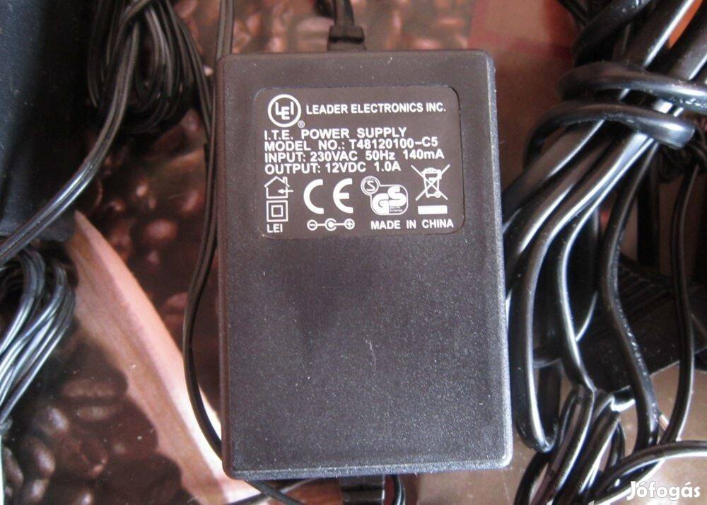 Hálózati tápegység DC adapter 12V 1A (1000mA) Kerek dugós * Hódmezőn